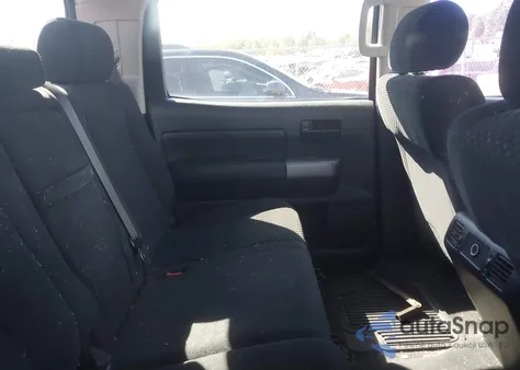 2010 Toyota Tundra Grade 5.7L V8 из США, поврежденный, VIN 5TFEY5F11AX093616